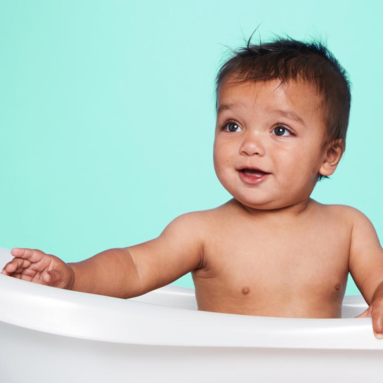 wash baby's hair without shampoo